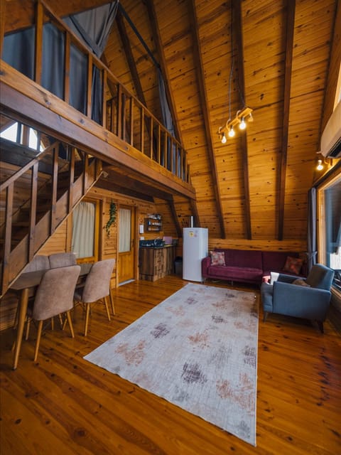 listing card gallery