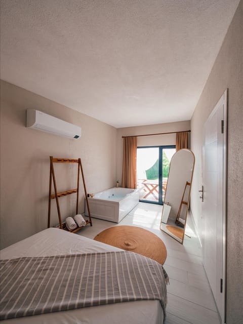listing card gallery