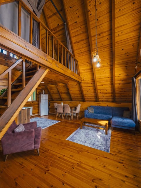 listing card gallery